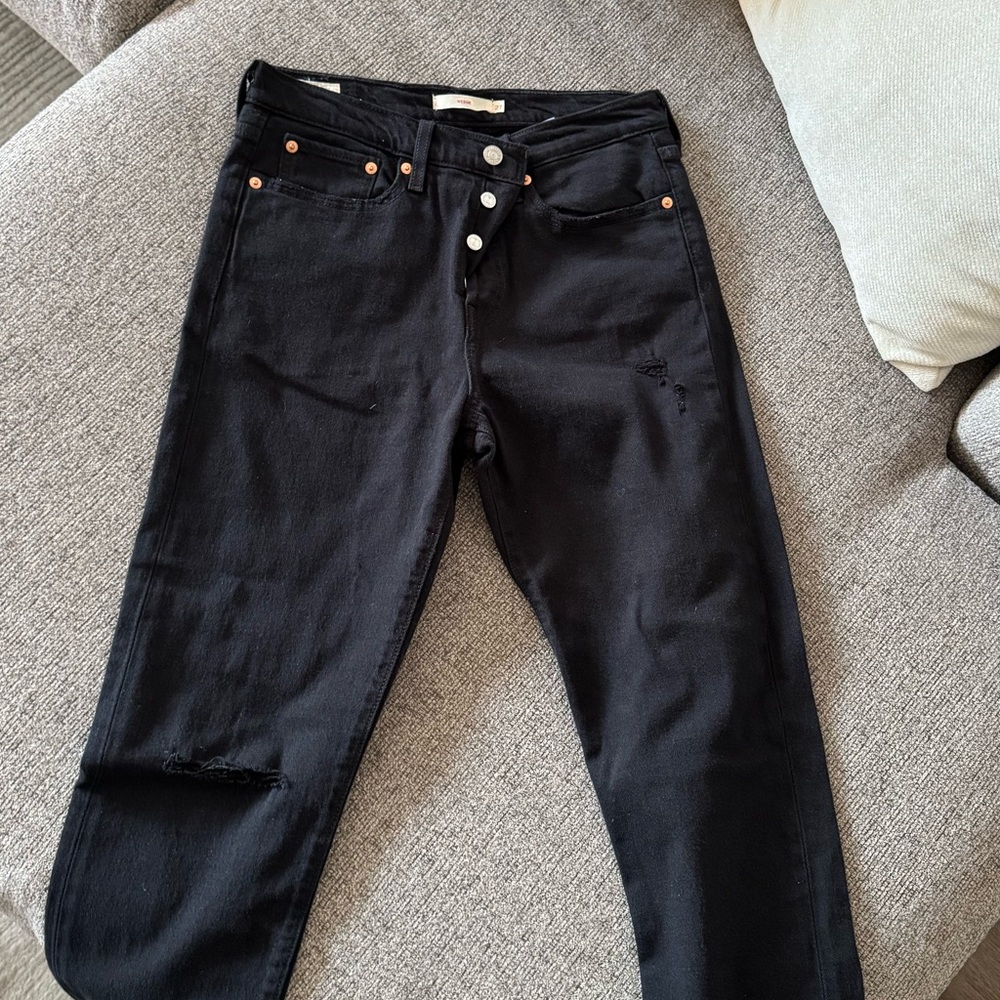 Women’s Black Levi Wedgie style Denim Jeans